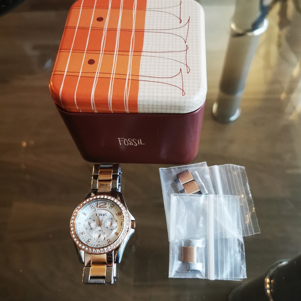 Fossil Silver & Rose Gold Watch - Picture 2 of 6